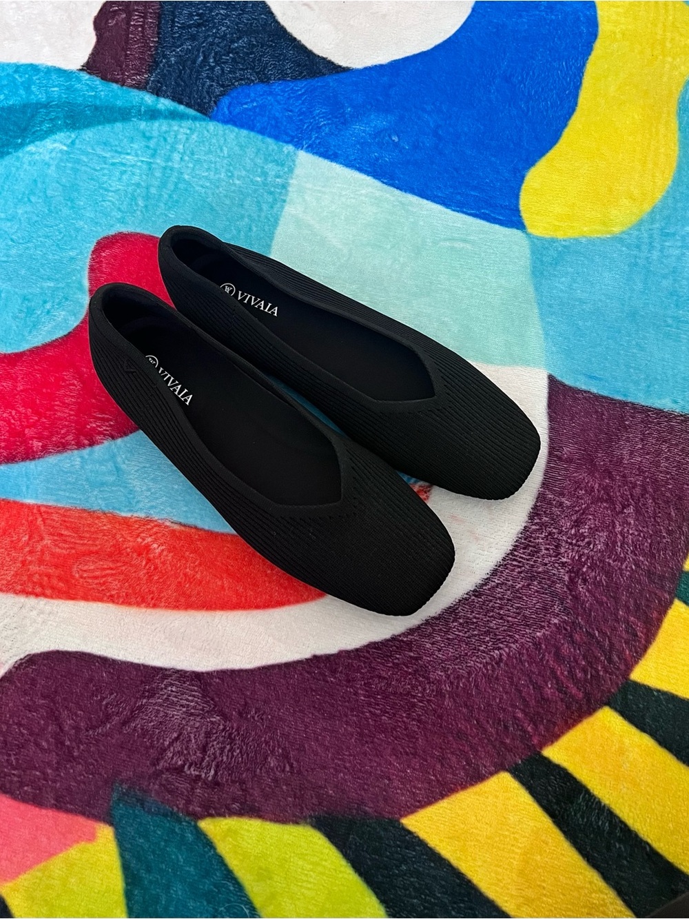 Vivaia Margot size 40 Black. Square toe, V-cut, slip on. NWOT